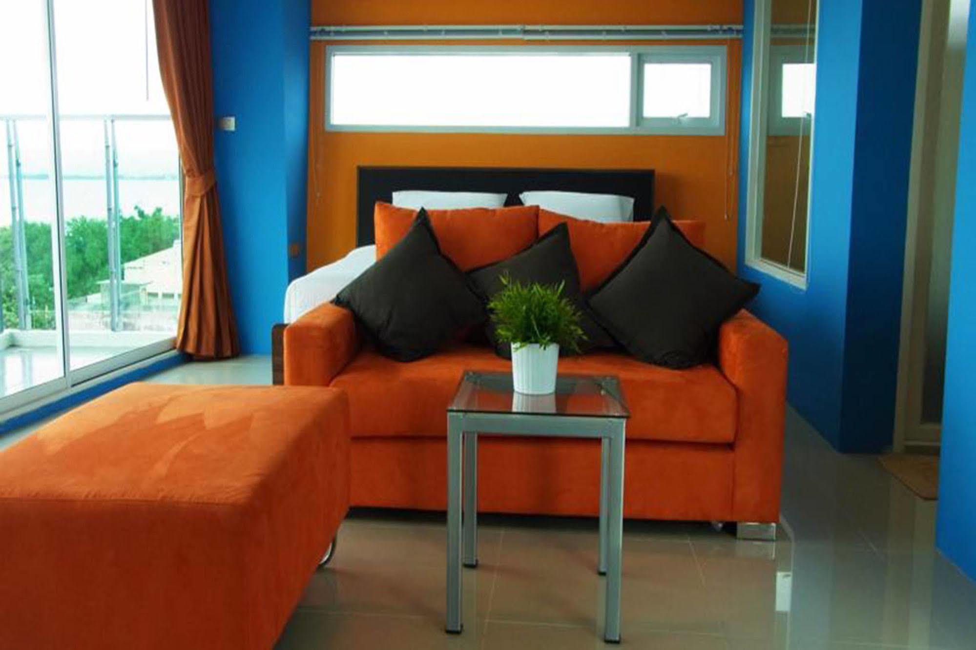 La Casa Hotell Pattaya Exteriör bild