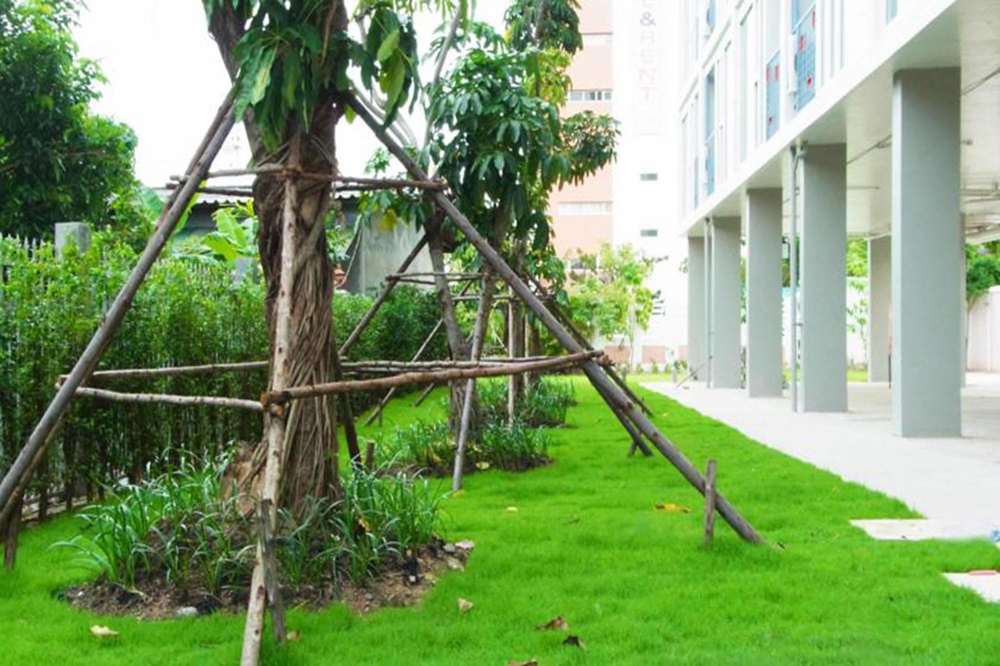 La Casa Hotell Pattaya Exteriör bild